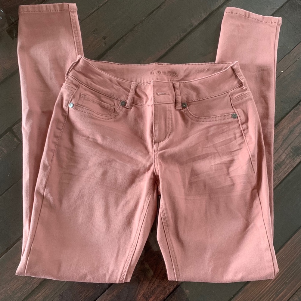 NWOT Maurices Blush Super Soft Jeggings
